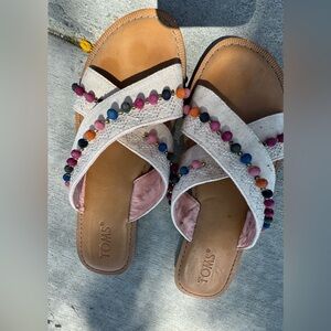 TOMS Women’s Size 7 Beaded Slide Sandals Boho Multicolor Pom Detail